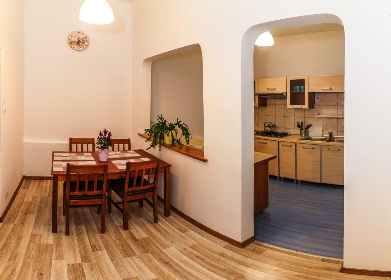 Apartamento Apartament Jasminowy Kudowa-Zdrój Exterior foto